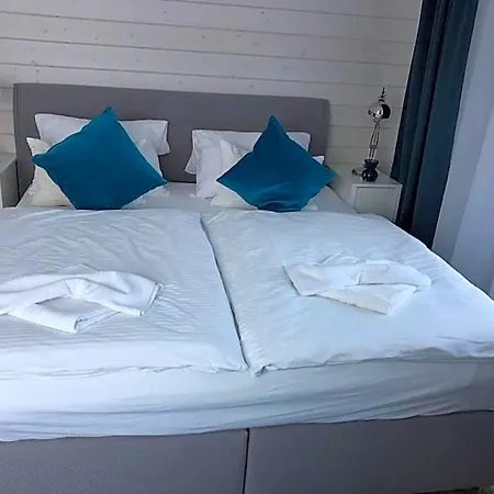 Hotel Zum Bahnhöfle Restaurant&hotel - Am Rhein