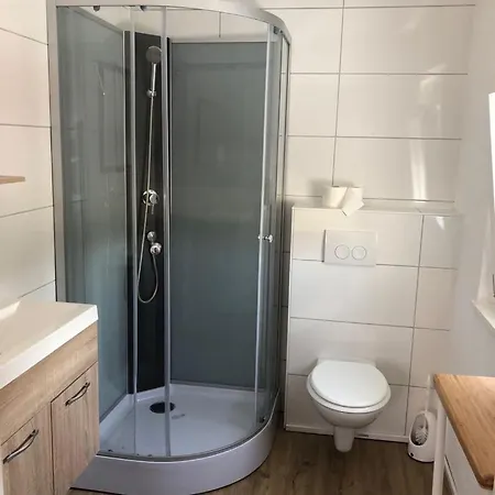 Zum Bahnhoefle Restaurant & - Am Rhein * 알브룩