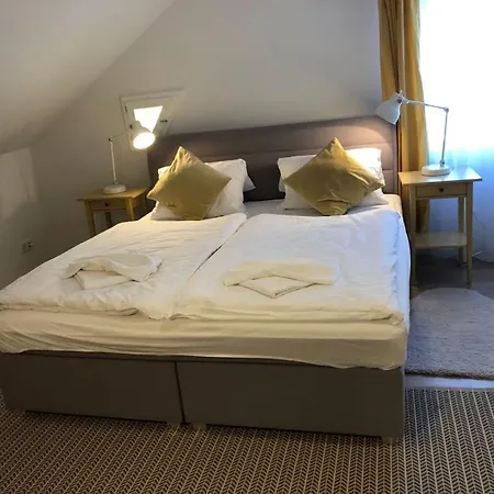 Zum Bahnhoefle Restaurant & - Am Rhein * Albbruck