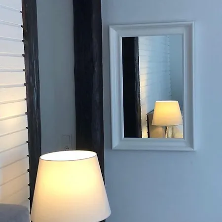 Zum Bahnhoefle Restaurant & - Am Rhein * 알브룩