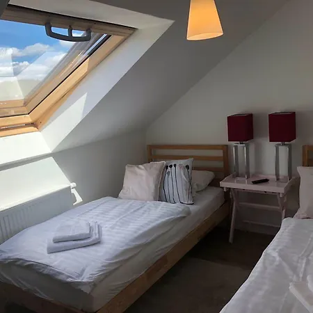 فندق Zum Bahnhoefle Restaurant & - Am Rhein *