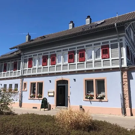 Zum Bahnhoefle Restaurant & - Am Rhein فندق *