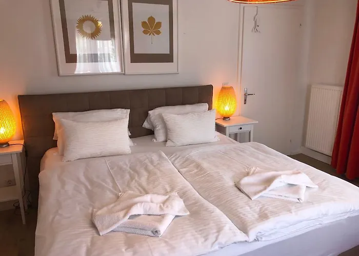 Zum Bahnhoefle Restaurant & - Am Rhein Szálloda Albbruck