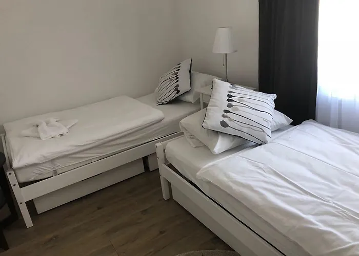 Zum Bahnhoefle Restaurant & - Am Rhein * Albbruck