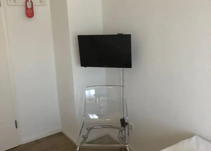 Zum Bahnhoefle Restaurant & - Am Rhein Szálloda