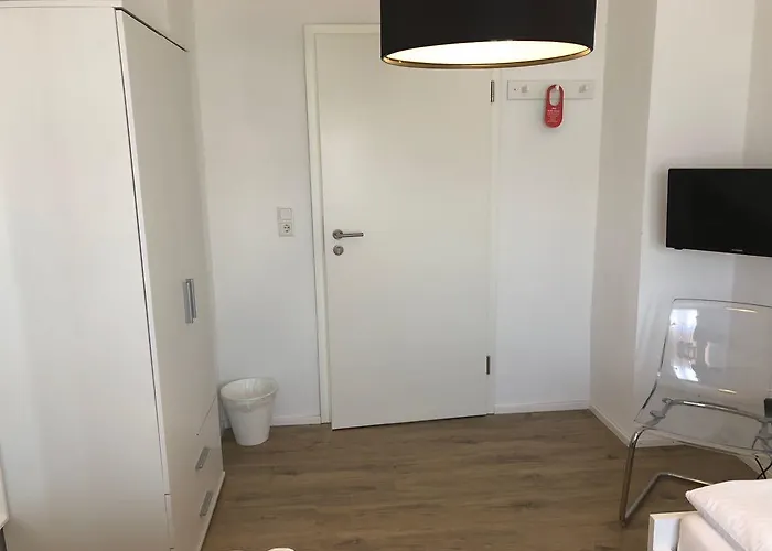 Zum Bahnhoefle Restaurant & - Am Rhein Albbruck